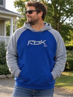 60 🎽Men’s XL Rbk blue and grey hooded sweatshirt